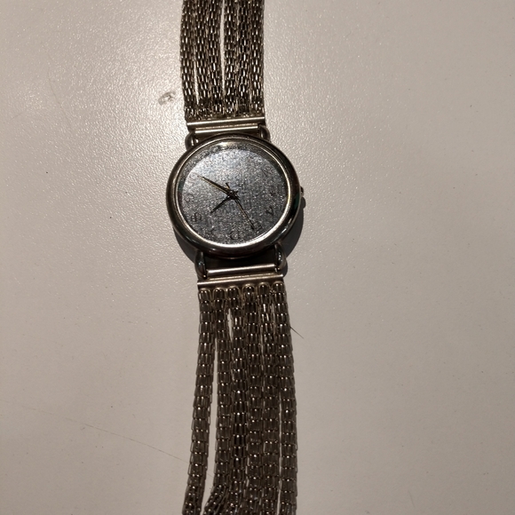Lucida Watch - Picture 3 of 4